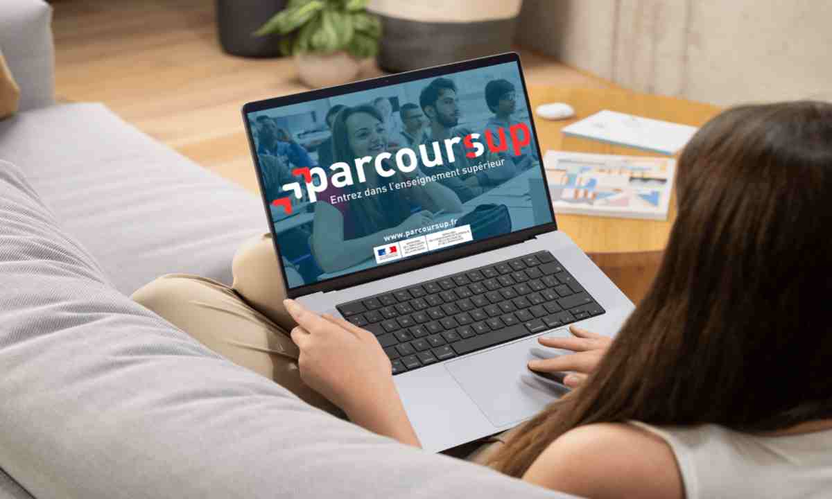 parcoursup-2025-que-faire-si-je-suis-sur-liste-dattente-compressed