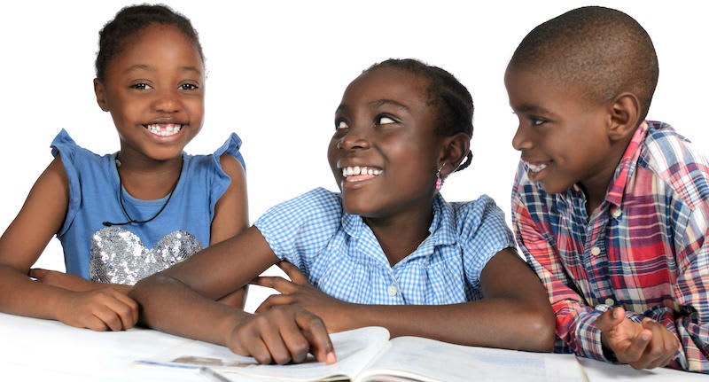 Nomad Education remporte le World Class Education Challenge de la Fondation Deloitte pour soutenir son développement en Afrique francophone