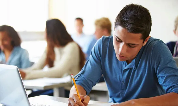 Tout savoir sur le programme EMC en terminale