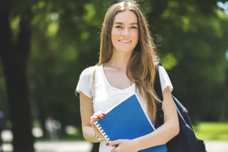 Révisez efficacement le brevet 2025 avec des fiches de révisions claires et complètes